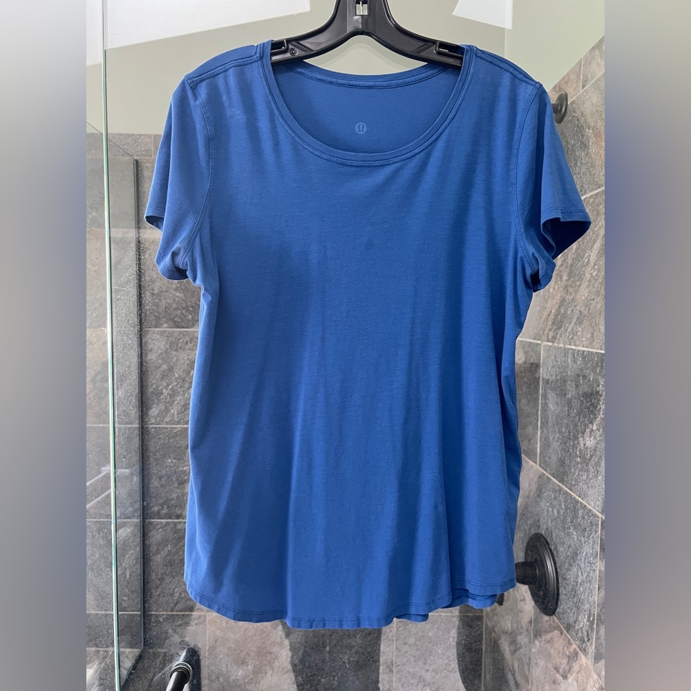Lululemon Blue Tee